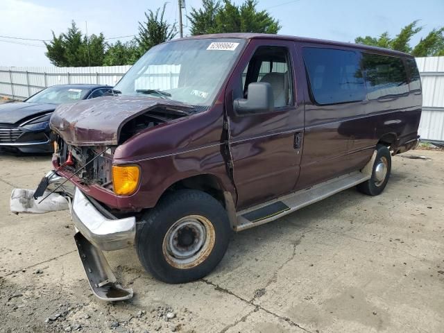 2003 Ford Econoline E350 Super Duty Wagon