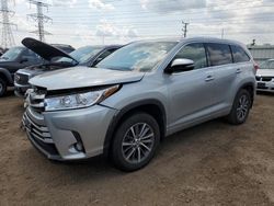 Salvage cars for sale at Elgin, IL auction: 2017 Toyota Highlander SE