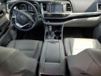 2017 Toyota Highlander SE