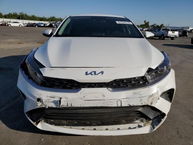 2023 KIA Forte LX