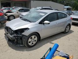 Carros salvage sin ofertas aún a la venta en subasta: 2015 KIA Forte LX