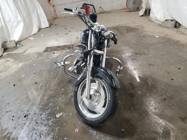 2001 Honda VT1100 C2