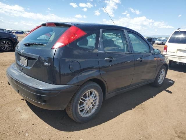 2005 Ford Focus ZX5