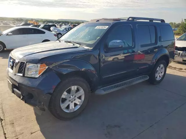 2006 Nissan Pathfinder LE