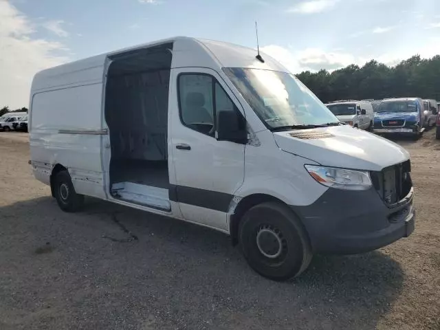 2021 Mercedes-Benz Sprinter 2500