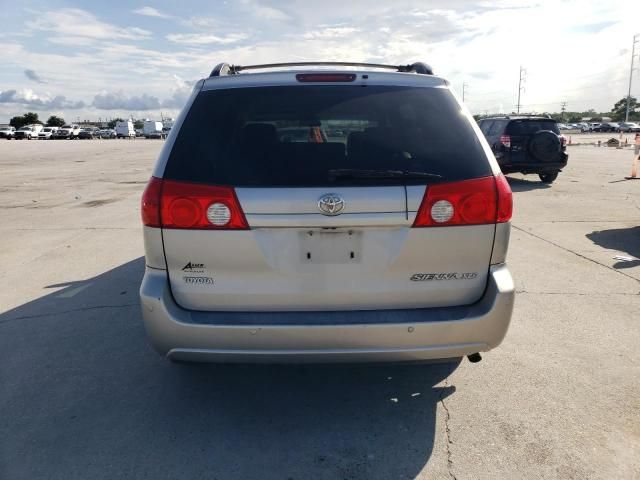 2008 Toyota Sienna XLE