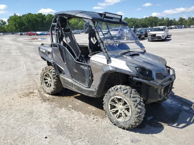 2014 Can-Am Commander 1000 Limited