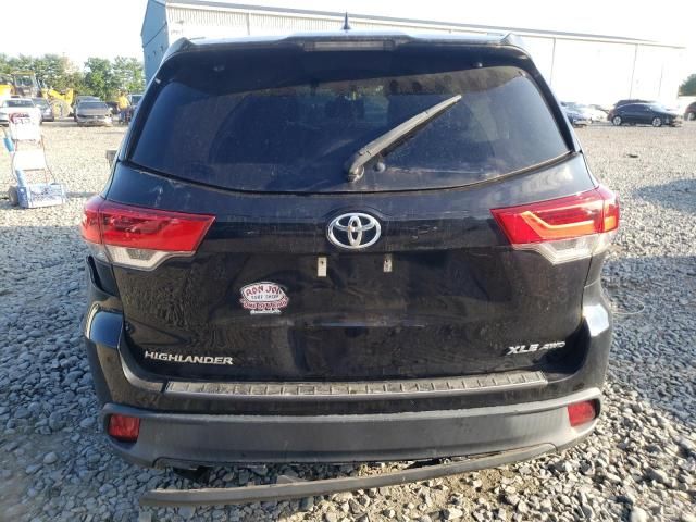 2018 Toyota Highlander SE