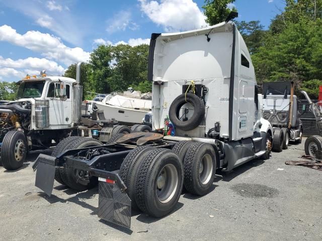 2019 Kenworth Construction T680