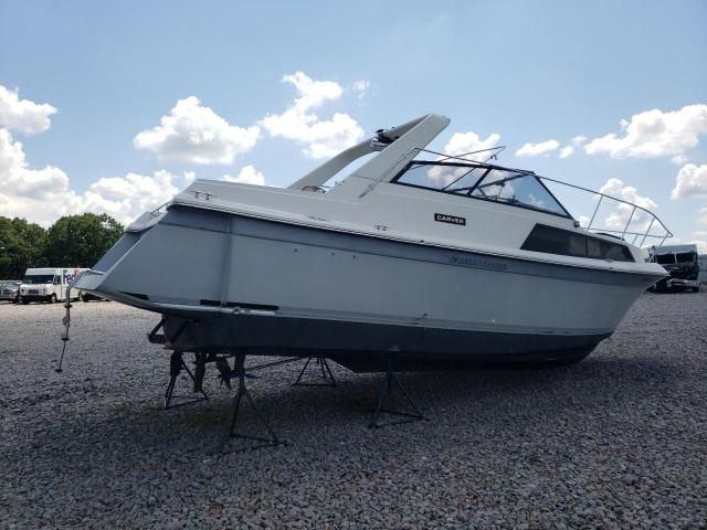 1985 Carver Boat