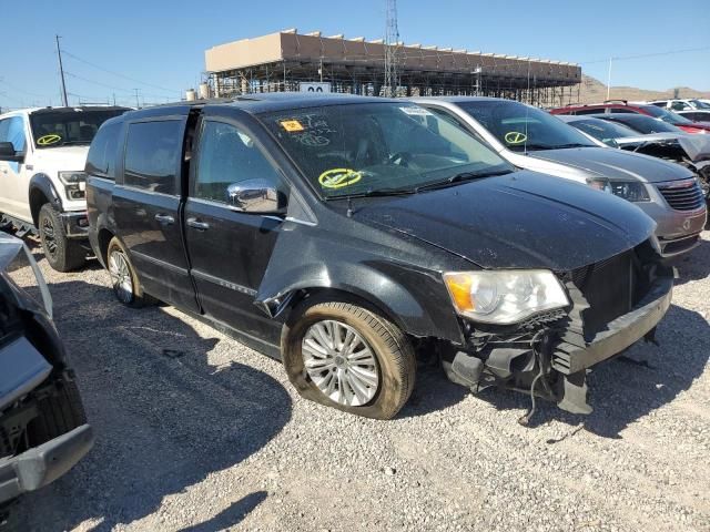 2013 Chrysler Town & Country Touring L