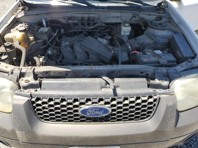 2005 Ford Escape XLT