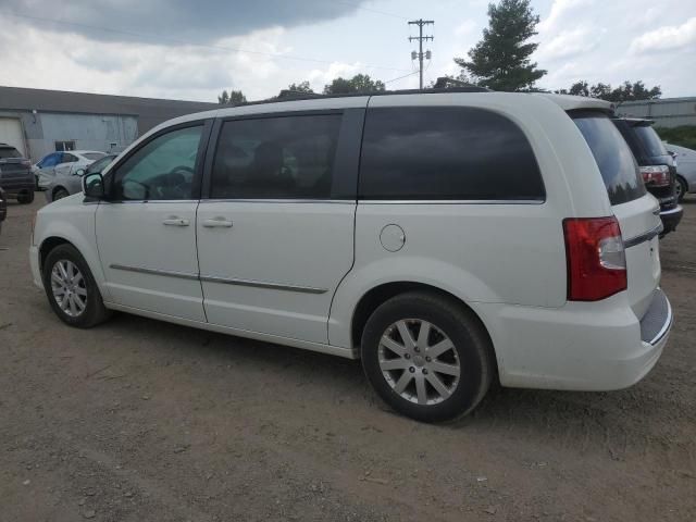 2013 Chrysler Town & Country Touring