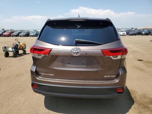 2019 Toyota Highlander SE