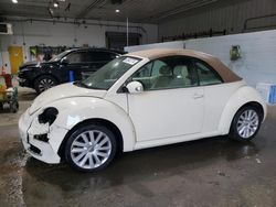 Volkswagen Vehiculos salvage en venta: 2008 Volkswagen New Beetle Convertible SE