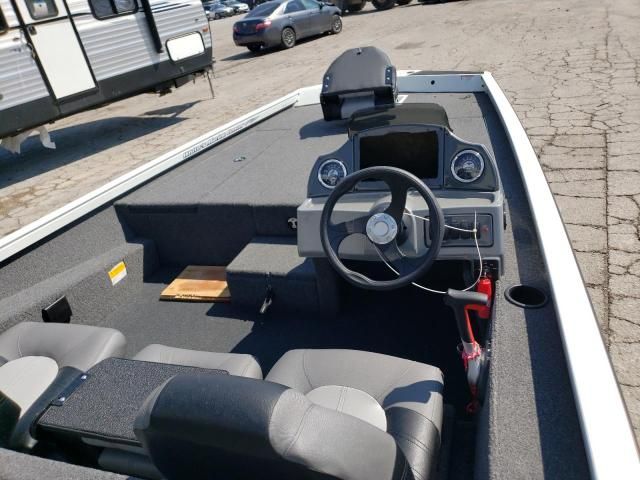 2019 Crestliner Boat TRL