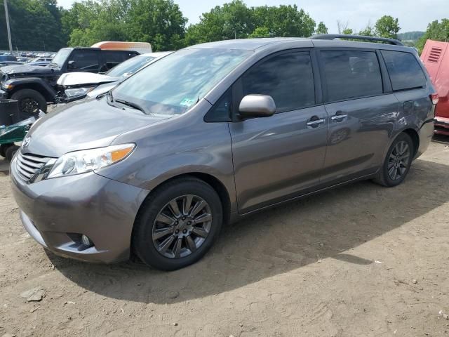 2011 Toyota Sienna XLE