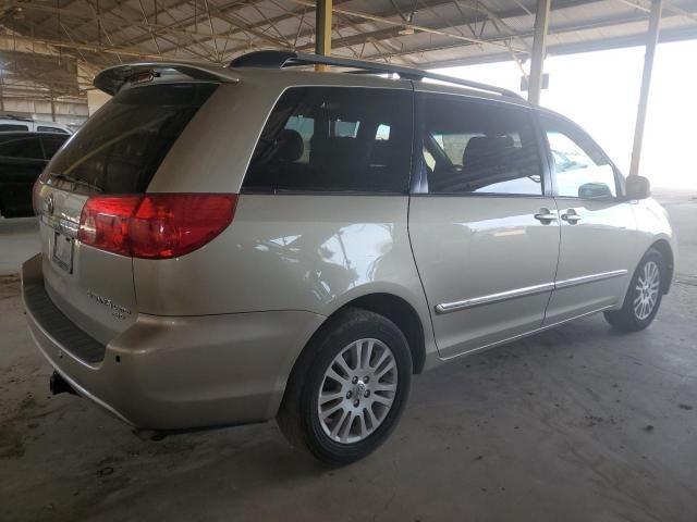 2007 Toyota Sienna XLE