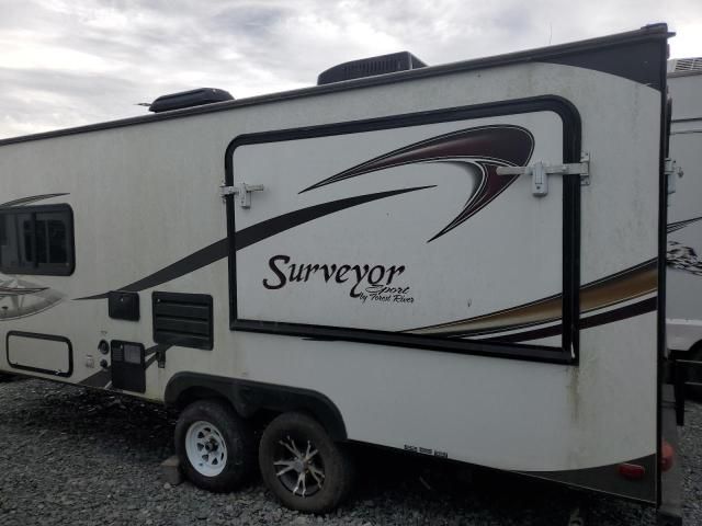 2013 Wildwood Surveryor