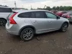 2015 Volvo V60 Cross Country Premier