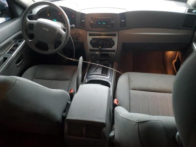 2006 Jeep Grand Cherokee Laredo