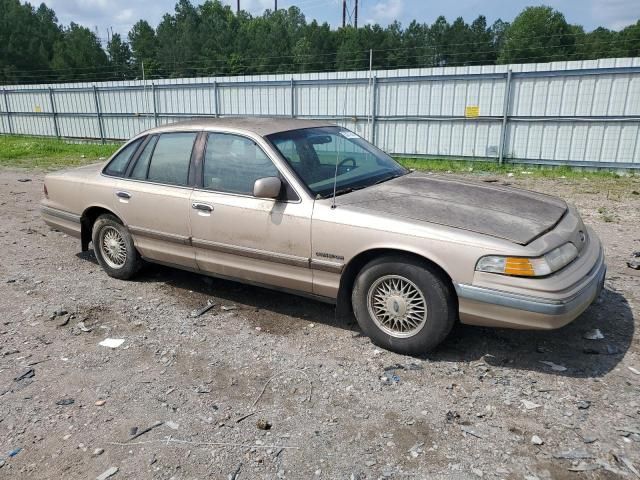 1992 Ford Crown Victoria LX