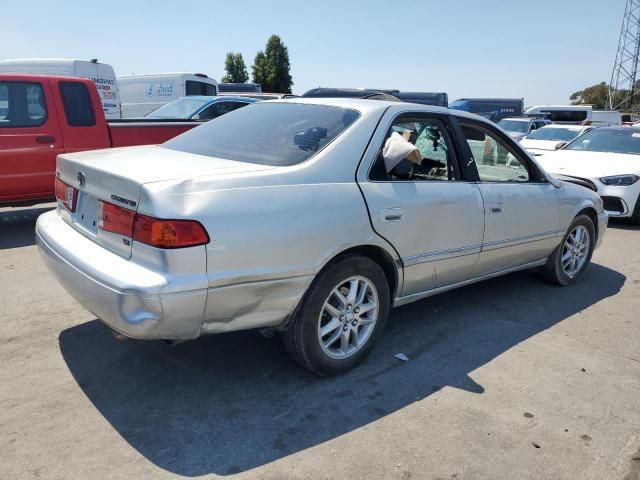 2000 Toyota Camry LE