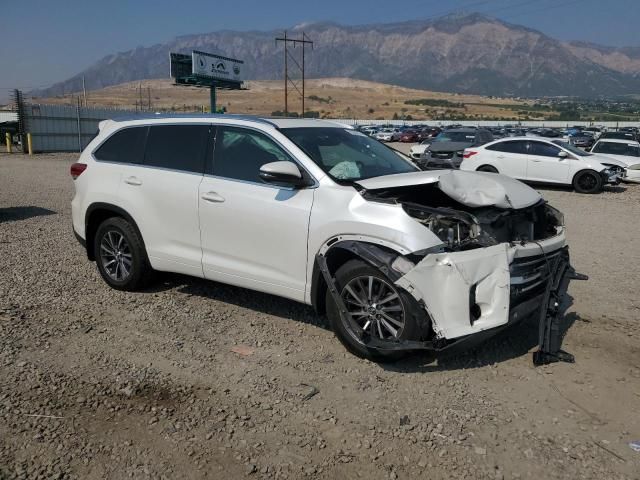 2018 Toyota Highlander SE