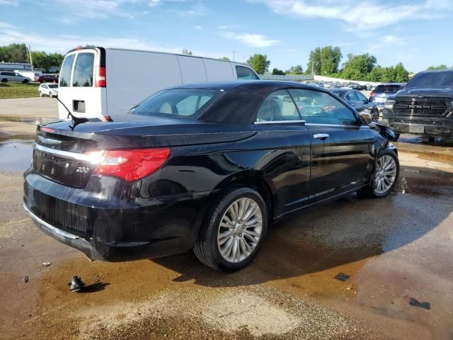 2013 Chrysler 200 Limited