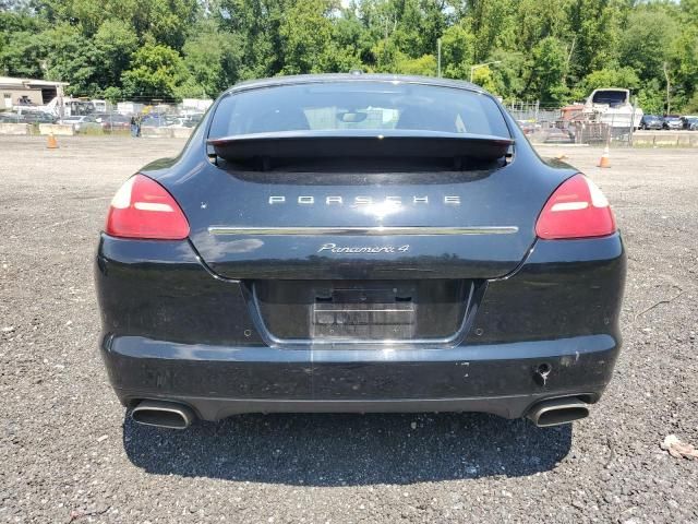 2012 Porsche Panamera 2