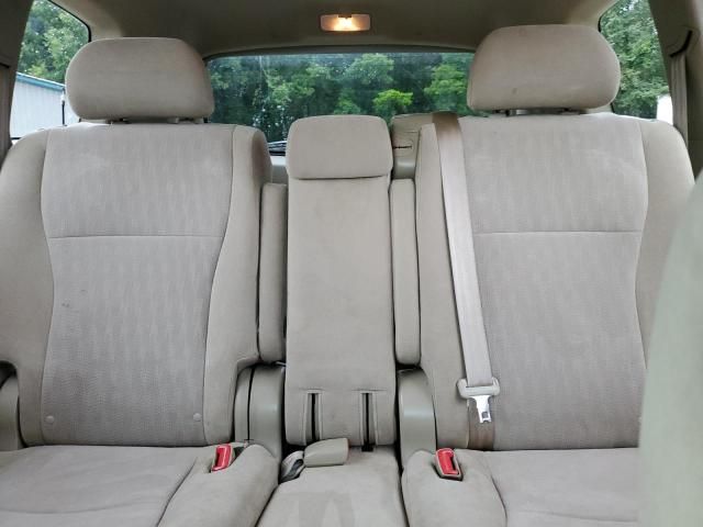 2012 Toyota Highlander Base