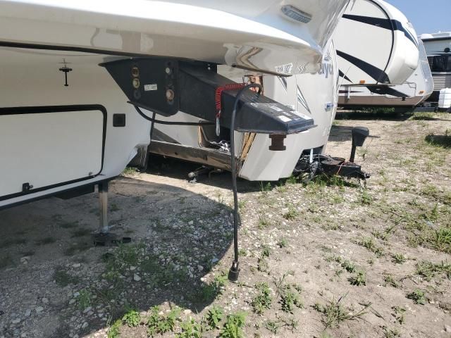 2020 Camper 5th Wheel