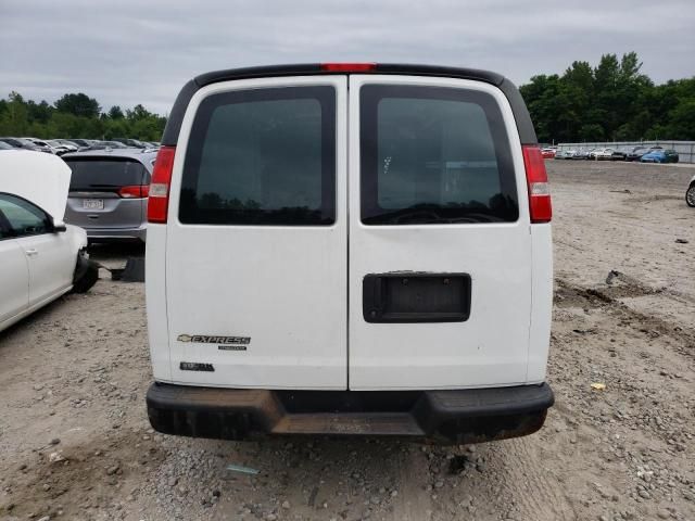 2016 Chevrolet Express G2500