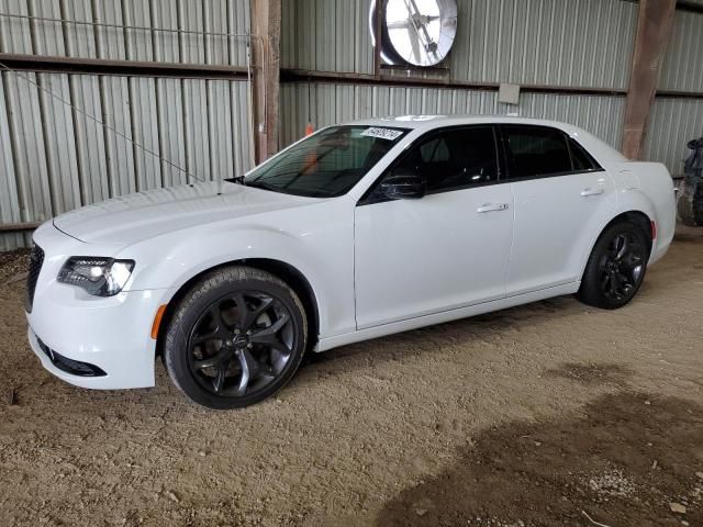 2023 Chrysler 300 Touring