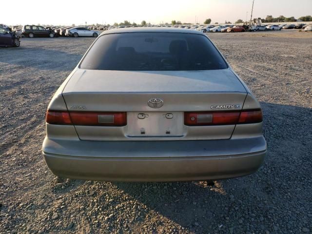 1999 Toyota Camry LE