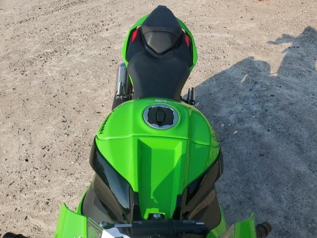 2023 Kawasaki ZX1002 M