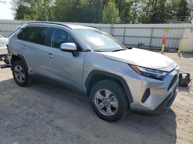 2022 Toyota Rav4 XLE