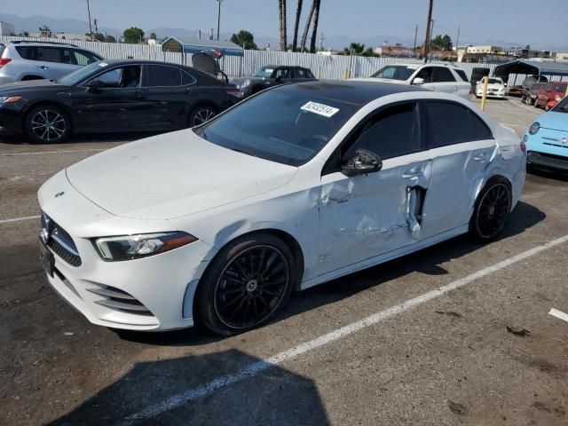 2020 Mercedes-Benz A 220