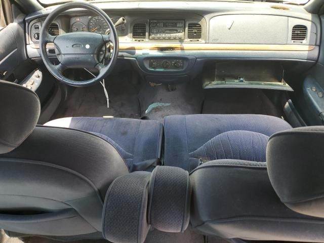 1996 Ford Crown Victoria LX