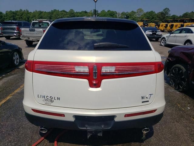 2013 Lincoln MKT