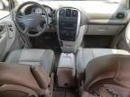 2005 Chrysler Town & Country Touring