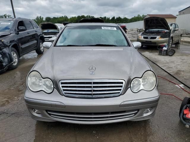 2005 Mercedes-Benz C 240