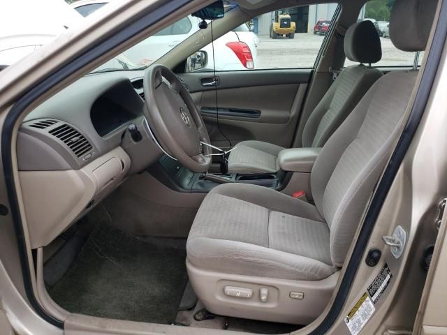 2005 Toyota Camry LE