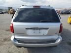 2005 Chrysler Town & Country LX