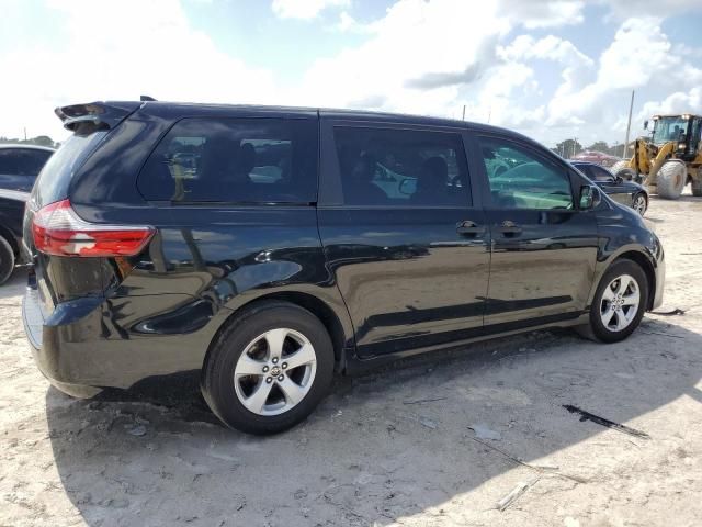 2020 Toyota Sienna L