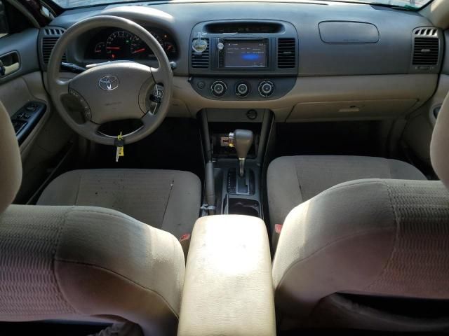 2005 Toyota Camry LE