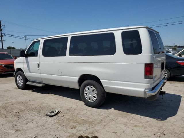 2003 Ford Econoline E350 Super Duty Wagon