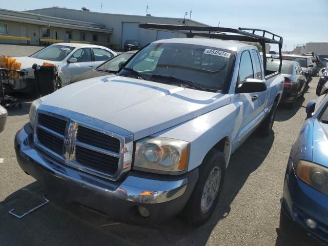 2005 Dodge Dakota SLT