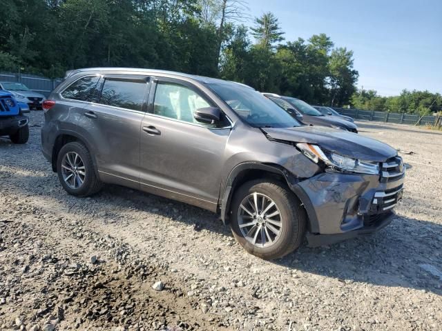 2018 Toyota Highlander SE