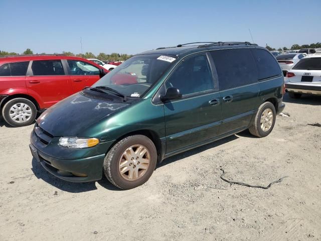 1997 Dodge Caravan LE